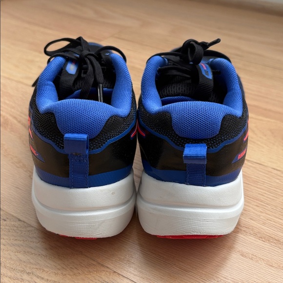 Nike Boys Cosmic Runner | 6 - Picture 2 of 6